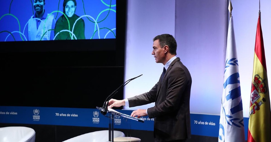 Sánchez anuncia que España reservará 2 millones de vacunas contra la COVID a contextos humanitarios